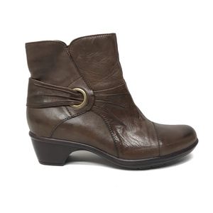 CLARKS Brown Leather Ankle Boots 9.5 W